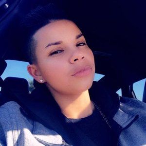 Meet your Posher, Celina